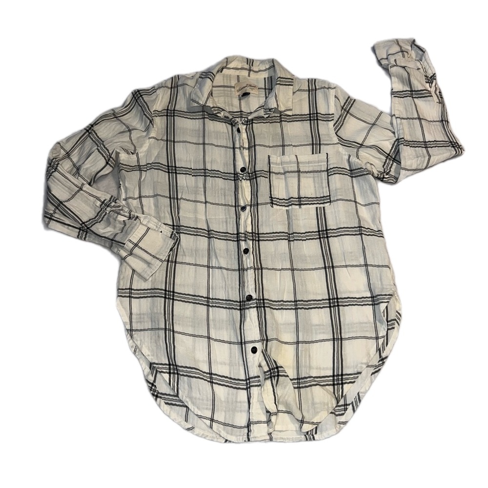Universal Thread Cream and Black Checkered Shirt Women’s XS